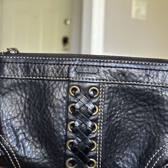 Coach Black Pebbled Leather Wristlet Corset Laced Braided Accent Contrast Stitch - Picture 8 of 8